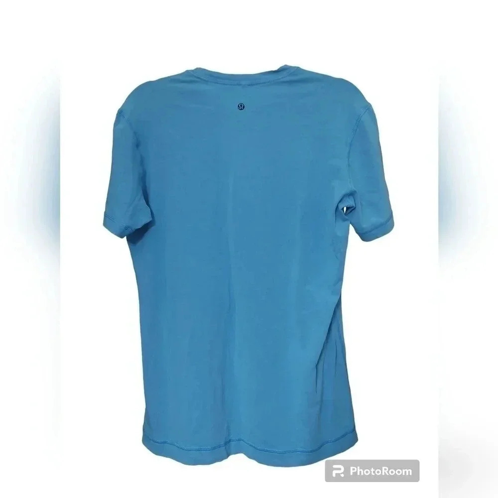 Lululemon Men's Medium Basic Short Sleeve Crew Ne… - image 2